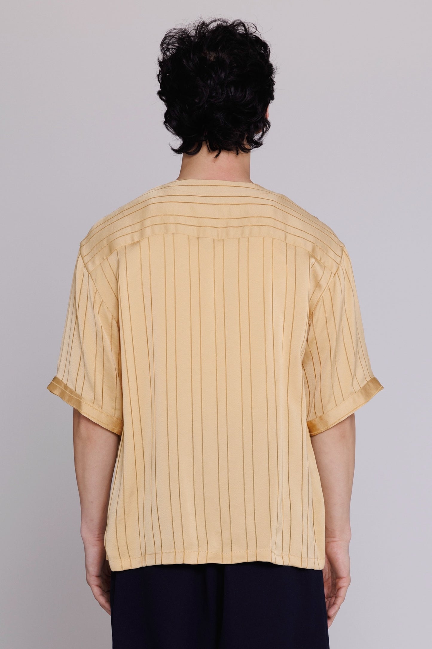 Graphia New York "Valenzuela" Baseball Collar Shirt in Gold Satin Stripe