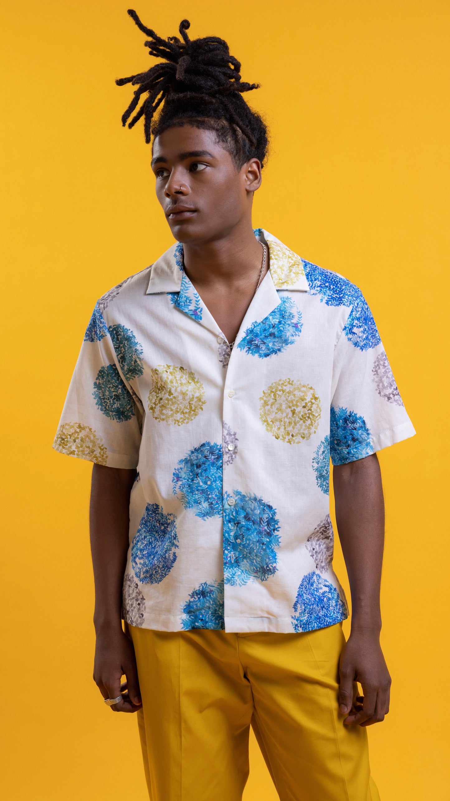 Graphia New York “Arnaz” Resort Shirt in Blue & Gold Watercolor Leaves Print