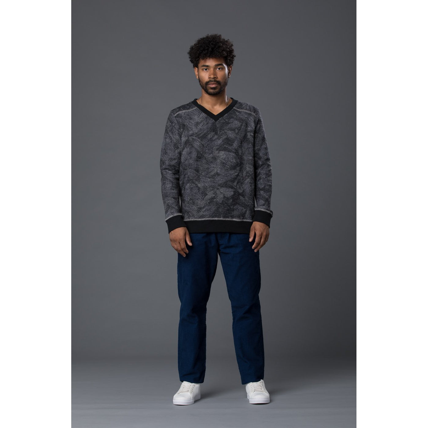 Thaddeus O'Neil Textured Navy Pullover Sweater